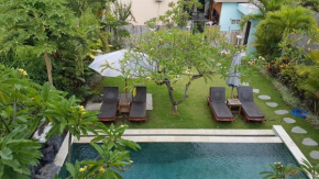  Koming Guest House  North Kuta